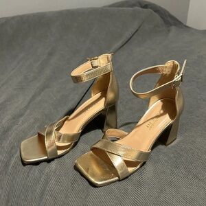 Elegant Gold Strappy Heels